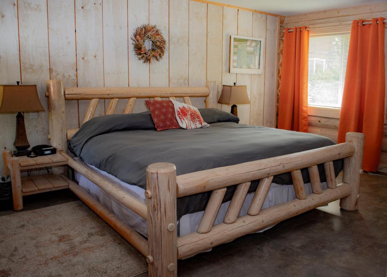 Log Inn Bonners Ferry Esterno foto